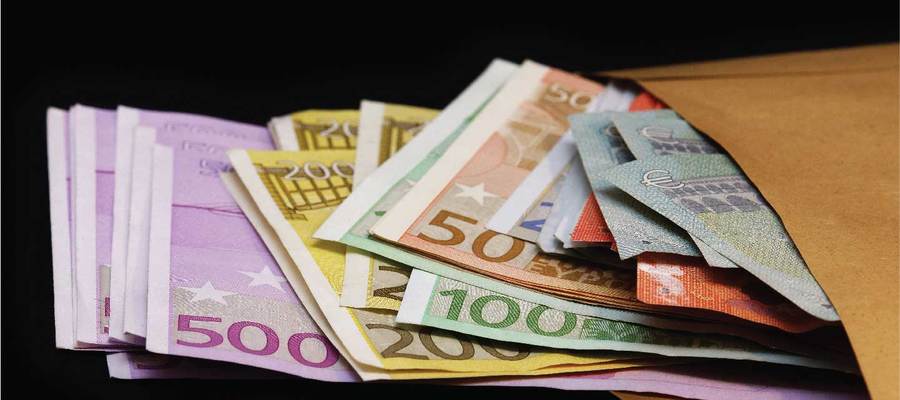 Money   Euros 01